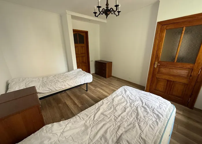 Appartement будинок поруч з 