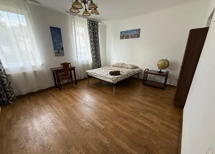 Appartement будинок поруч з 